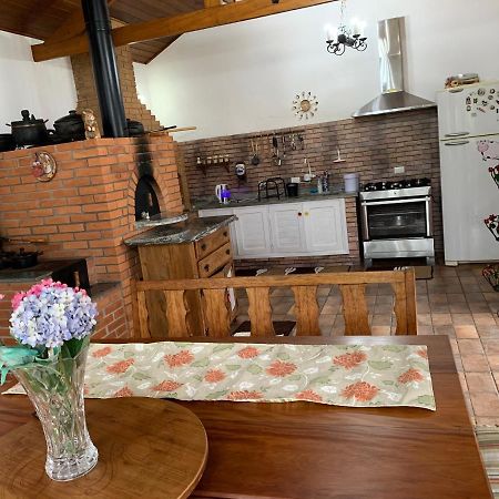 Aconchegante Casa Em Monte Verde Монті-Верді Екстер'єр фото